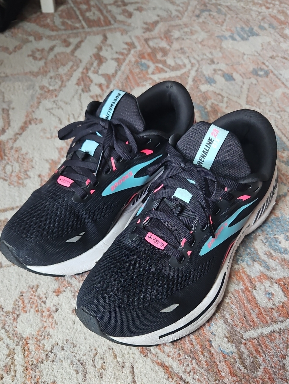 Brooks Adrenaline GTS 23 GTX Running Shoe Black Size 9